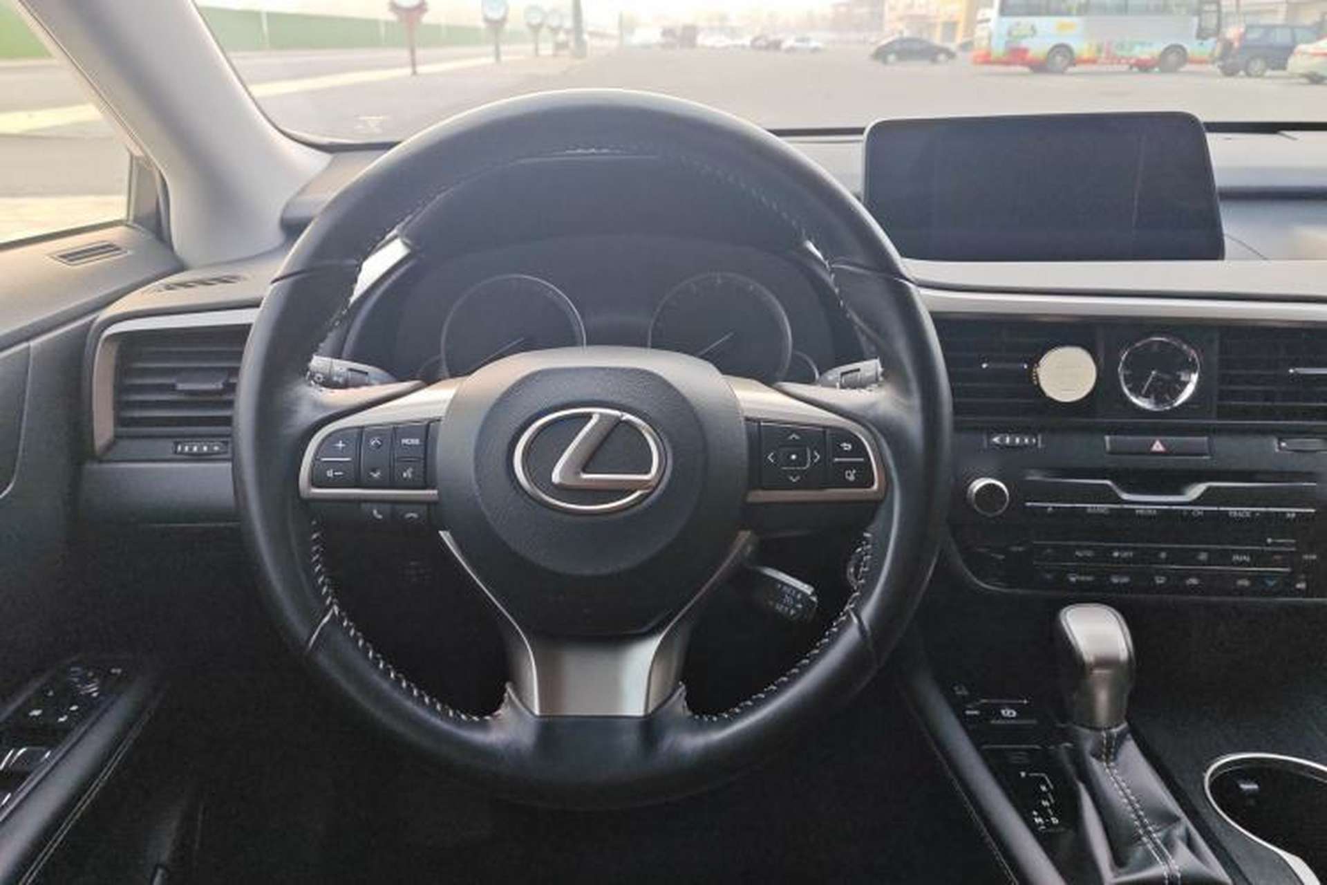 Used Lexus RX 2016 300 Two-Wheel Drive Elite Version China V Standard Interior 4