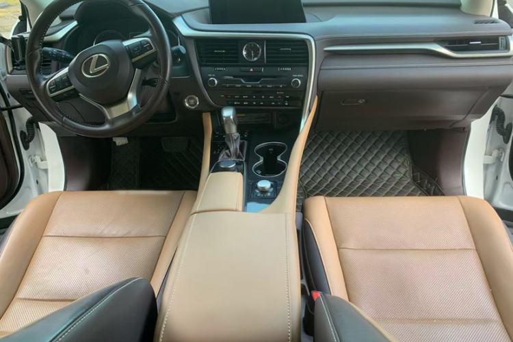 Used Lexus RX 2016 300 4x4 Elegant Edition China VI Interior 7