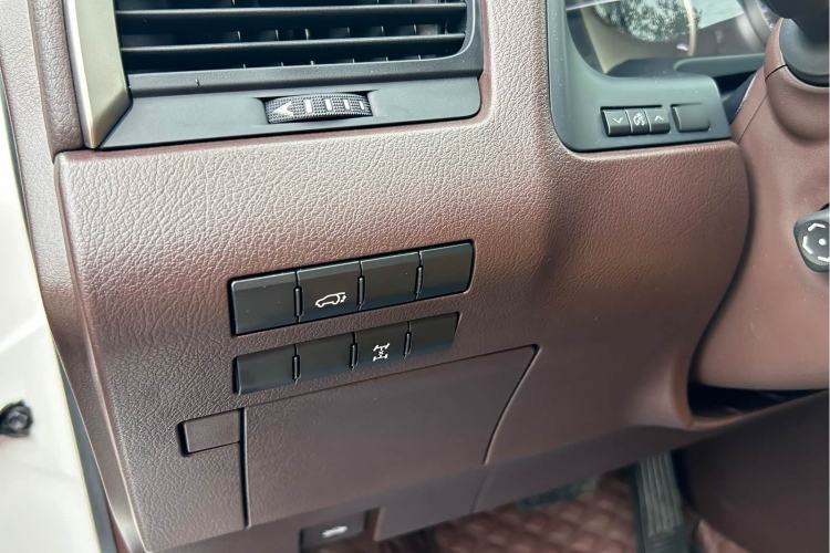 Used Lexus RX 2016 300 4x4 Elegant Edition China V-standard Interior 9