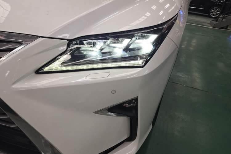 Used Lexus RX 2016 300 4x4 Elegant Edition China V-standard Left Front Headlight