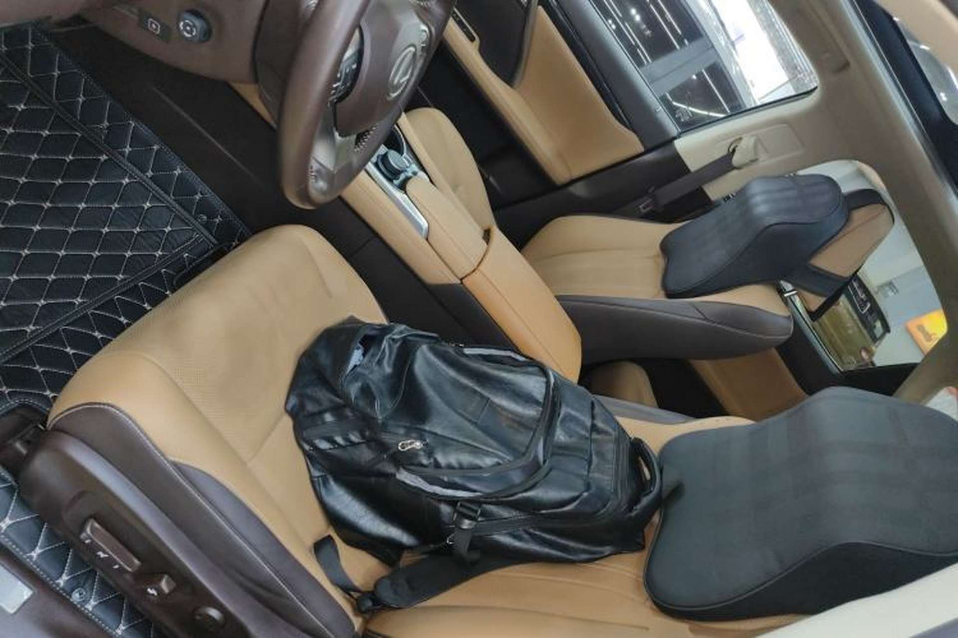 Used Lexus RX 2016 300 4x4 Elegant Edition China V-standard Left Front Seat