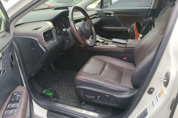 Used Lexus RX 2016 300 4x4 Elegant Edition China V-standard Left Front Seat