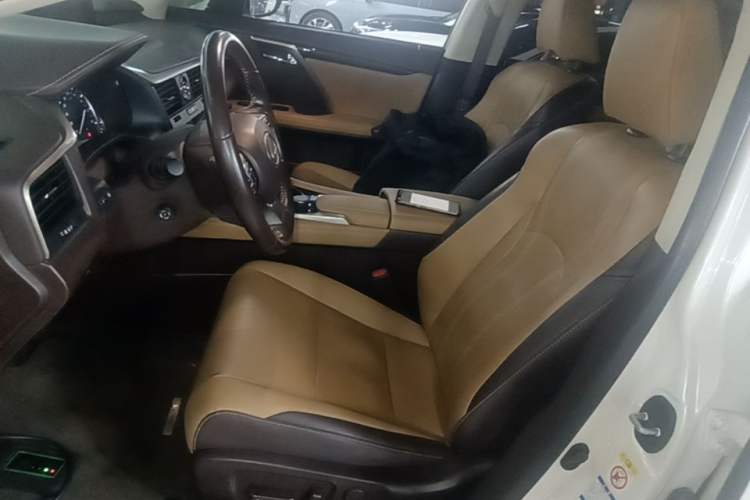 Used Lexus RX 2016 300 4x4 Elegant Edition China V-standard Left Front Seat