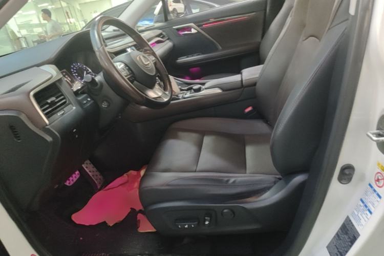 Used Lexus RX 2016 300 4x4 Elegant Edition China V-standard Left Front Seat