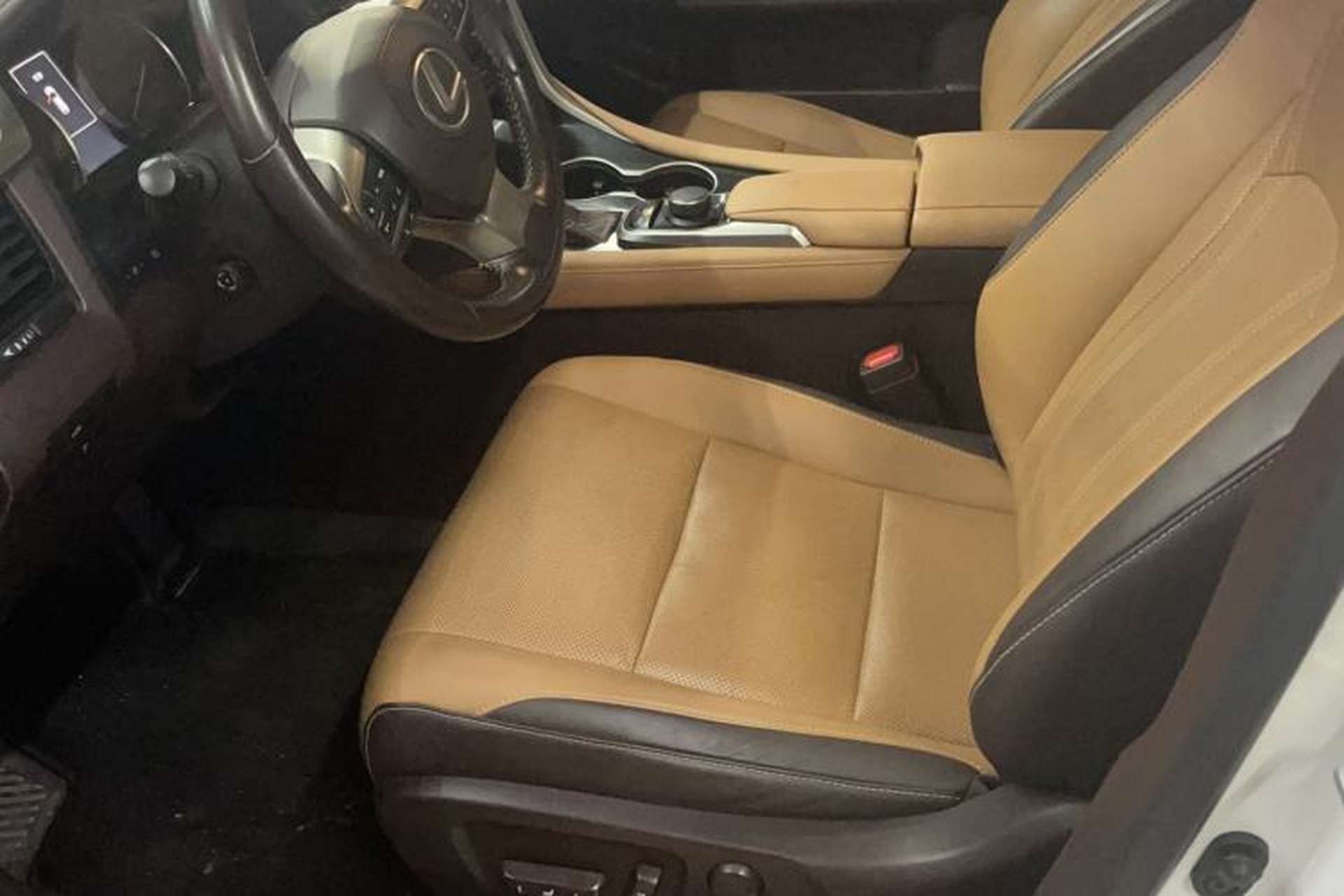 Used Lexus RX 2016 300 4x4 Elegant Edition China V-standard Left Front Seat