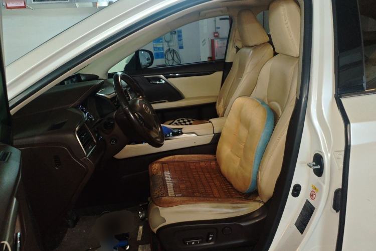Used Lexus RX 2016 300 Two-Wheel Drive Elite Version China V Standard Left Front Seat