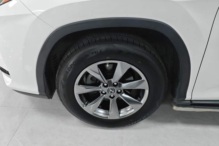 Used Lexus RX 2016 300 Two-Wheel Drive Elite Version China V Standard Left Front Wheel Hub