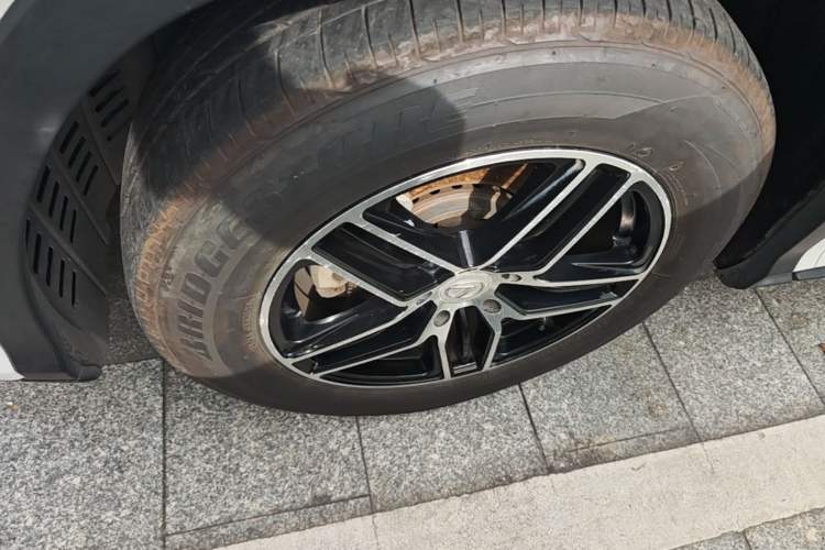 Used Lexus RX 2016 300 Two-Wheel Drive Comfort Edition China V Standard Left Front Wheel Hub