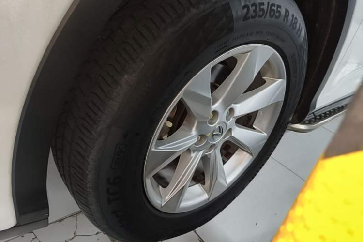 Used Lexus RX 2016 300 Two-Wheel Drive Comfort Edition China V Standard Left Front Wheel Hub