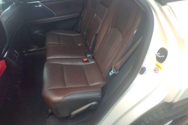 Used Lexus RX 2016 300 4x4 Elegant Edition China V-standard Left Rear Seat