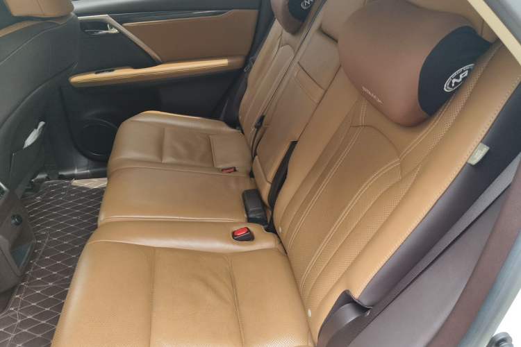 Used Lexus RX 2016 300 4x4 Elegant Edition China V-standard Left Rear Seat