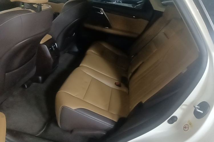 Used Lexus RX 2016 300 4x4 Elegant Edition China V-standard Left Rear Seat