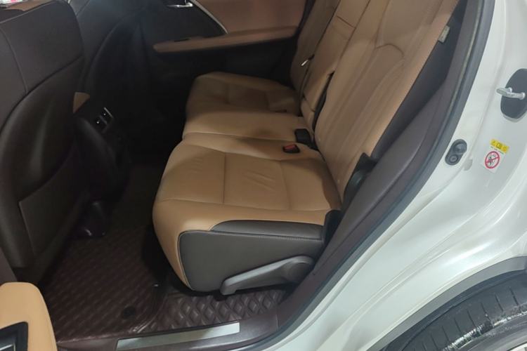 Used Lexus RX 2016 300 4x4 Elegant Edition China V-standard Left Rear Seat