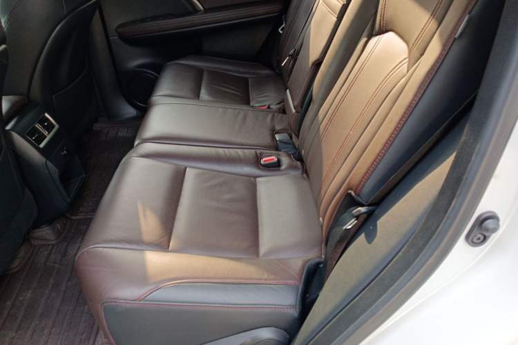Used Lexus RX 2016 450h Four-Wheel Drive Elegant Edition Left Rear Seat
