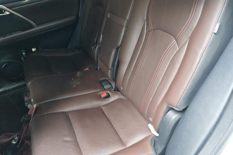 Used Lexus RX 2016 300 4x4 Elegant Edition China V-standard Left Rear Seat