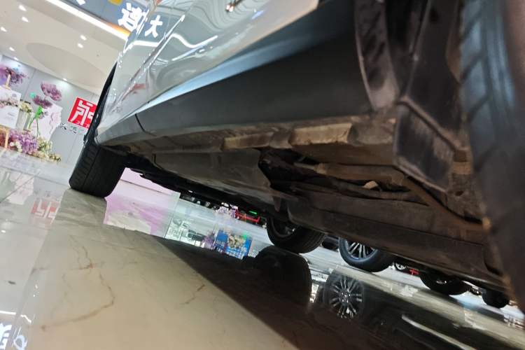 Used Lexus RX 2016 450h Four-Wheel Drive Elegant Edition Left Side Sill