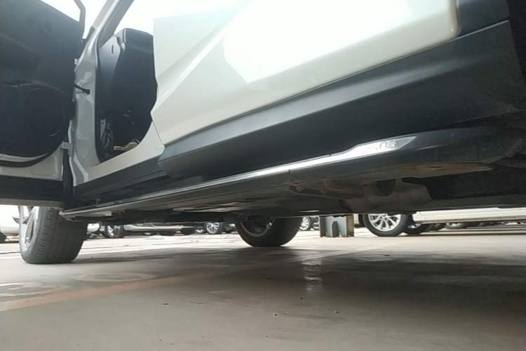 Used Lexus RX 2016 300 4x4 Elegant Edition China V-standard Left Side Sill
