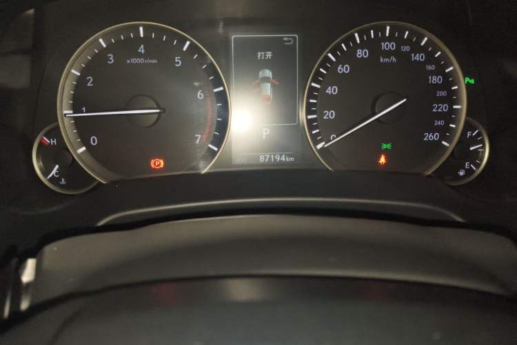 Used Lexus RX 2016 300 4x4 Elegant Edition China V-standard Odometer Close Up