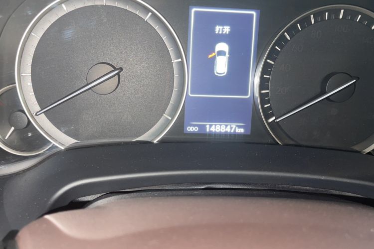 Used Lexus RX 2016 300 4x4 Elegant Edition China V-standard Odometer Close Up