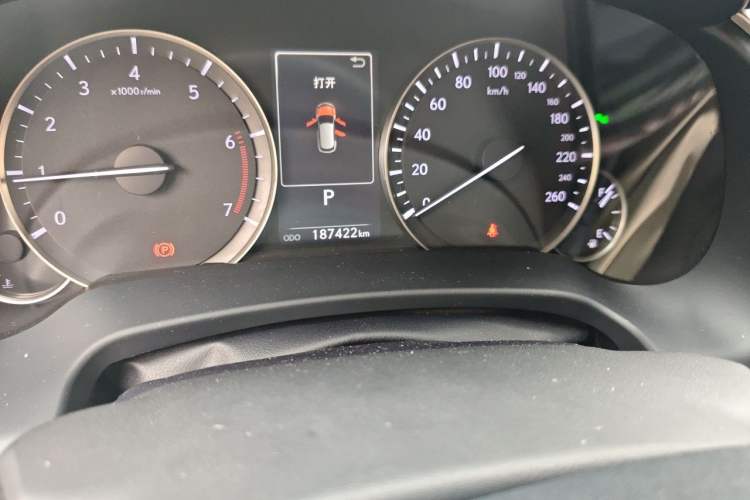 Used Lexus RX 2016 300 4x4 Elegant Edition China V-standard Odometer Close Up