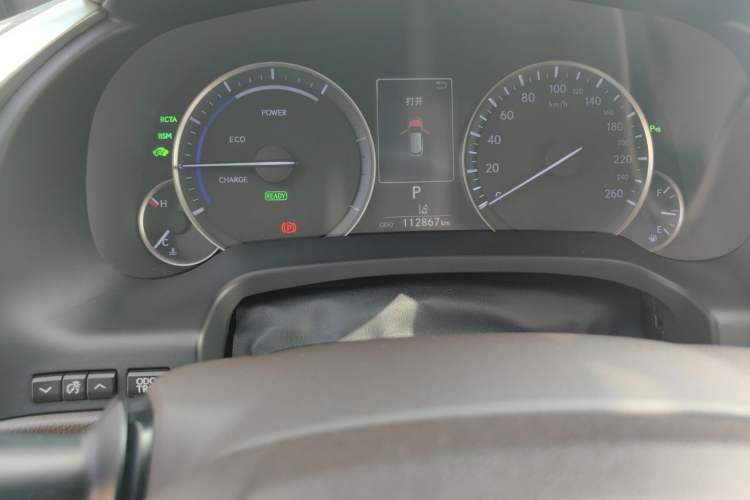 Used Lexus RX 2016 450h Four-Wheel Drive Luxury Edition Odometer Close Up