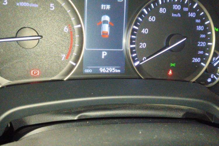 Used Lexus RX 2016 300 4x4 Elegant Edition China VI Odometer Close Up