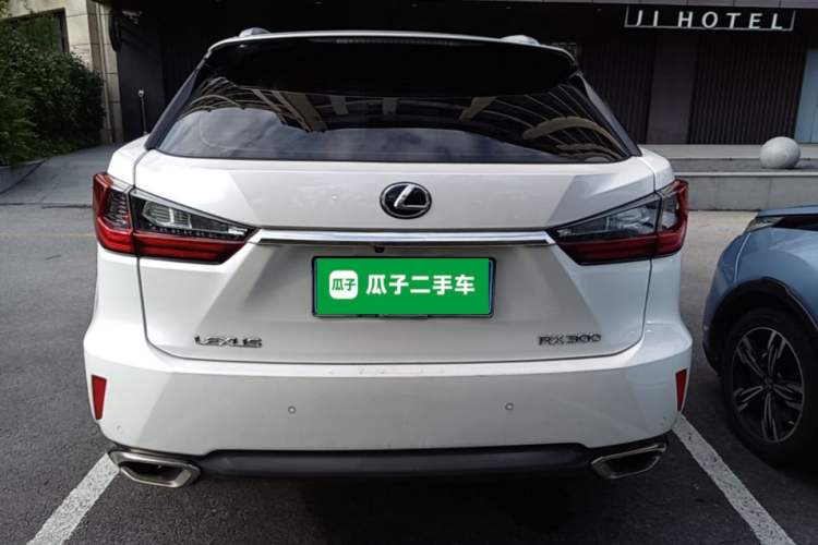 Used Lexus RX 2016 300 Two-Wheel Drive Elite Version China V Standard Rear