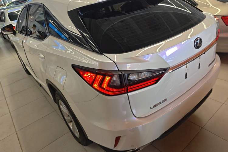 Used Lexus RX 2016 300 Two-Wheel Drive Elite Version China V Standard Rear Left 45 Deg