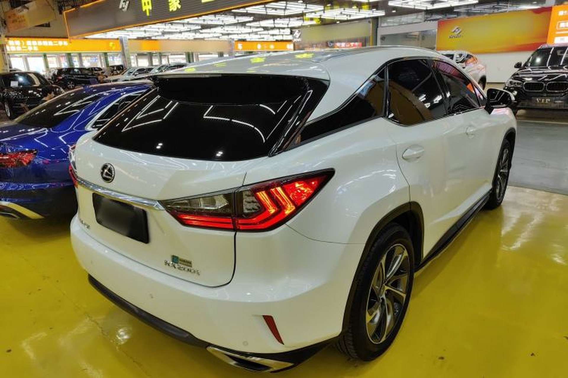 Used Lexus RX 2016 300 4x4 Elegant Edition China V-standard Rear Right 45 Deg