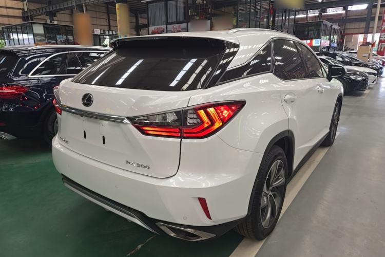 Used Lexus RX 2016 300 4x4 Elegant Edition China V-standard Rear Right 45 Deg
