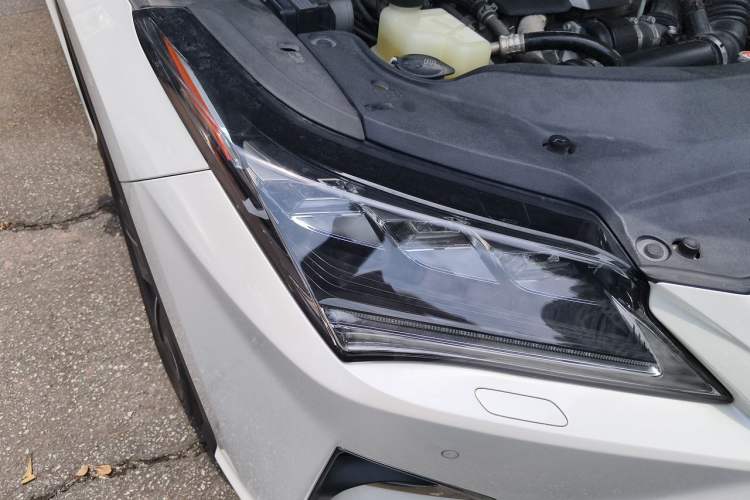 Used Lexus RX 2016 300 4x4 Elegant Edition China V-standard Right Front Headlight