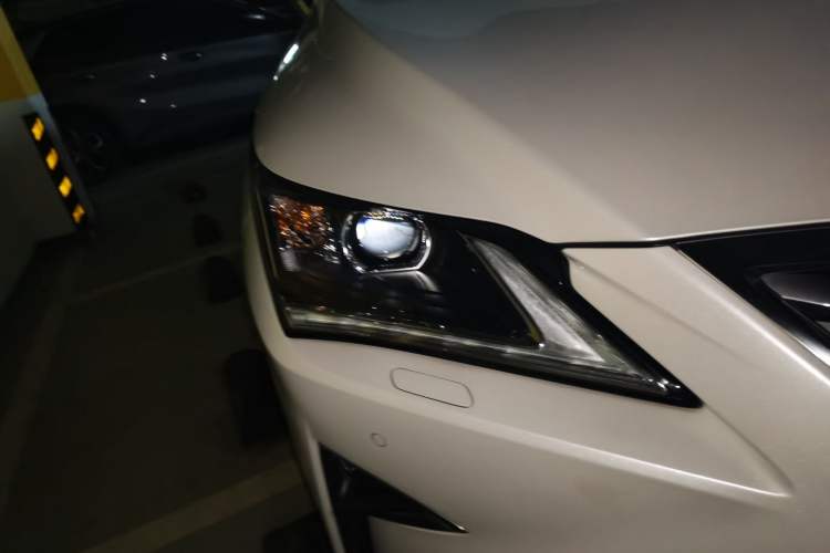 Used Lexus RX 2016 300 Two-Wheel Drive Elite Version China V Standard Right Front Headlight