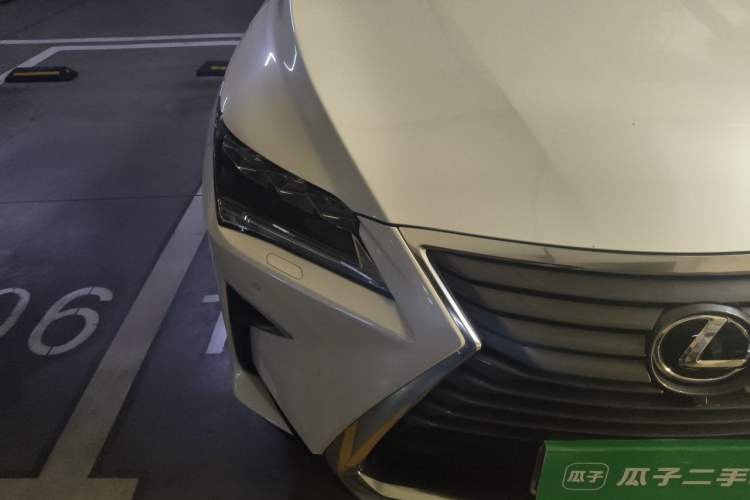Used Lexus RX 2016 300 4x4 Elegant Edition China V-standard Right Front Headlight