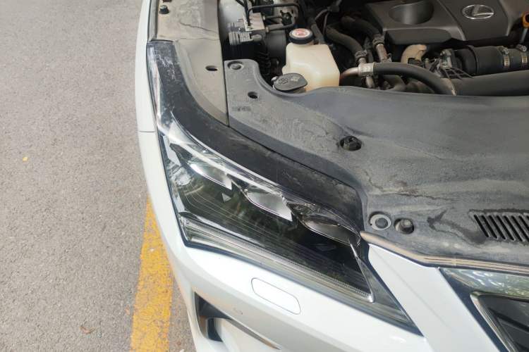 Used Lexus RX 2016 300 4x4 Elegant Edition China VI Right Front Headlight