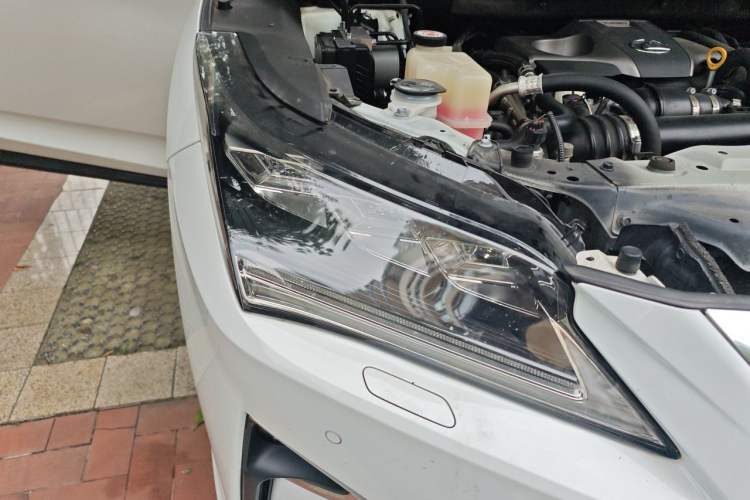 Used Lexus RX 2016 300 4x4 F SPORT Version China VI Standard Right Front Headlight