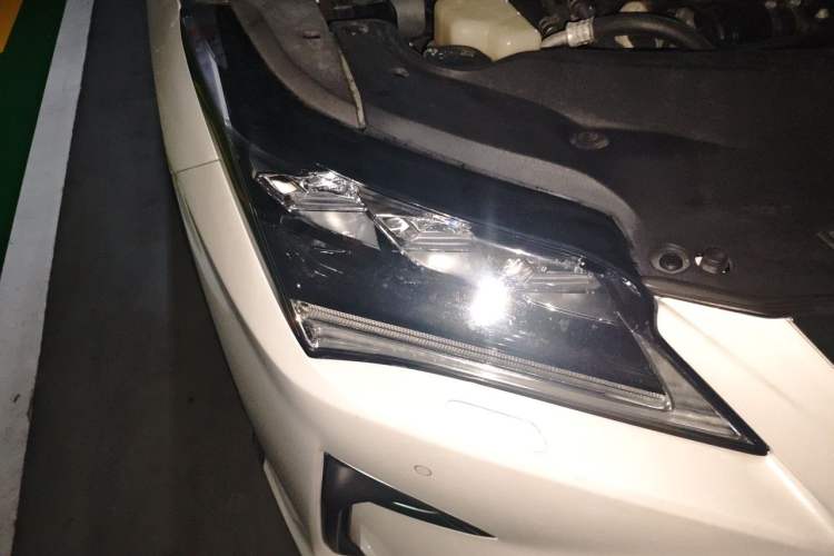 Used Lexus RX 2016 300 4x4 Elegant Edition China VI Right Front Headlight