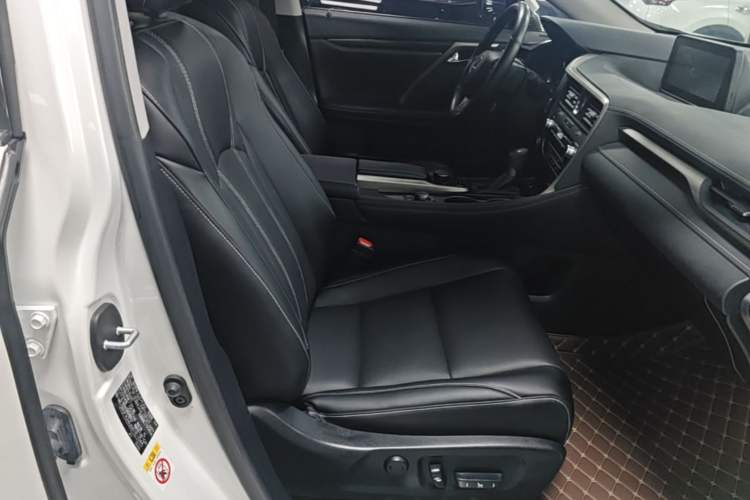 Used Lexus RX 2016 300 Two-Wheel Drive Elite Version China V Standard Right Front Seat