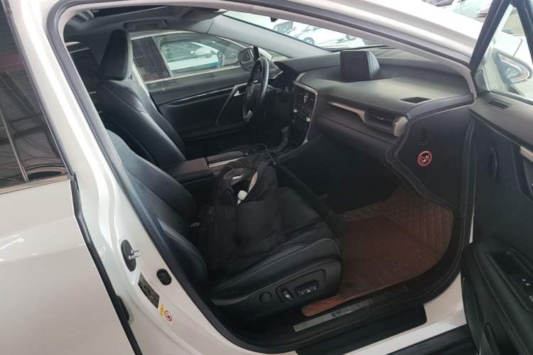 Used Lexus RX 2016 300 Two-Wheel Drive Elite Version China V Standard Right Front Seat