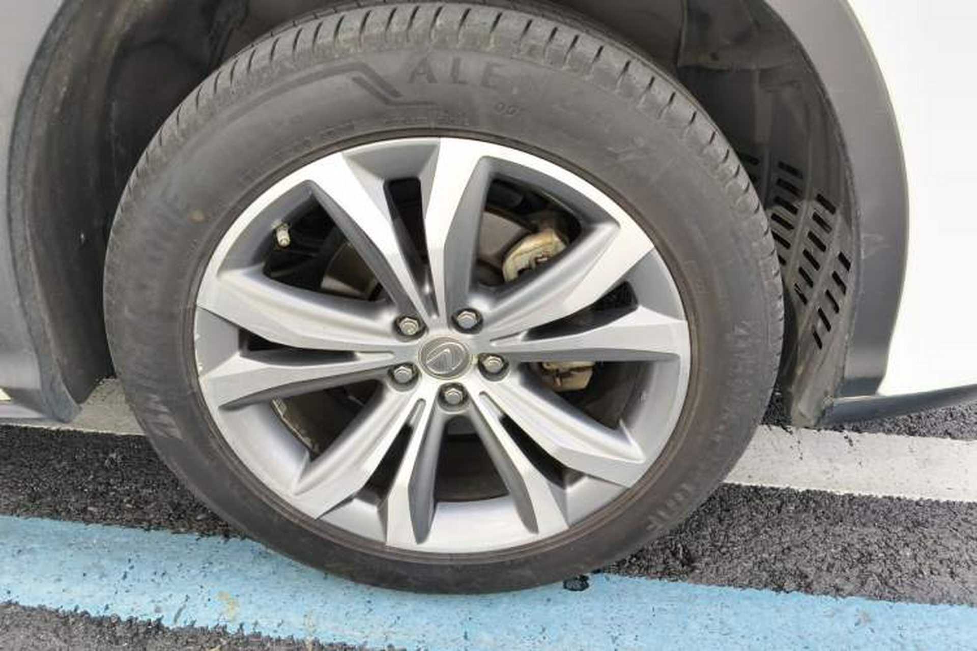 Used Lexus RX 2016 450h Four-Wheel Drive Elegant Edition Right Front Wheel Hub