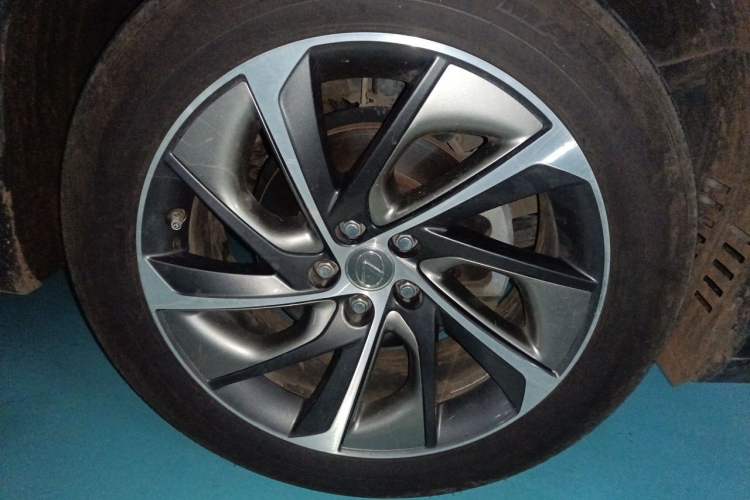 Used Lexus RX 2016 300 4x4 Elegant Edition China V-standard Right Front Wheel Hub