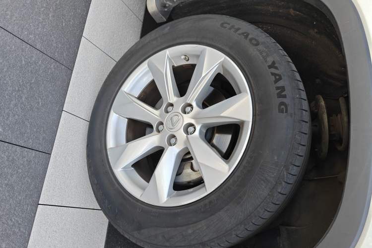 Used Lexus RX 2016 300 Two-Wheel Drive Elite Version China V Standard Right Front Wheel Hub