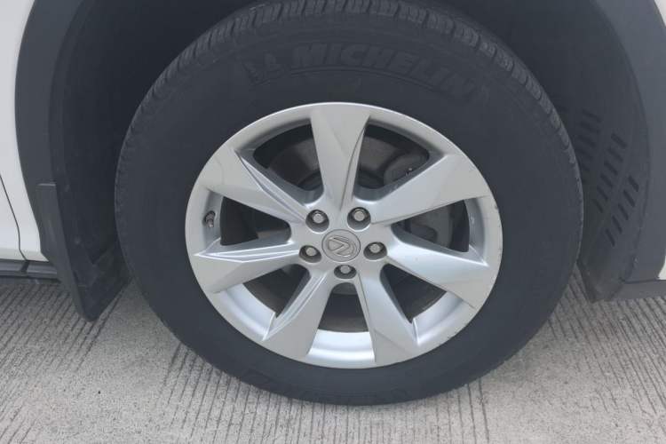 Used Lexus RX 2016 300 Two-Wheel Drive Elite Version China V Standard Right Front Wheel Hub