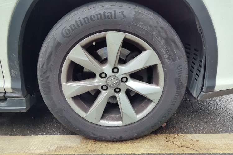 Used Lexus RX 2016 300 Two-Wheel Drive Comfort Edition China V Standard Right Front Wheel Hub