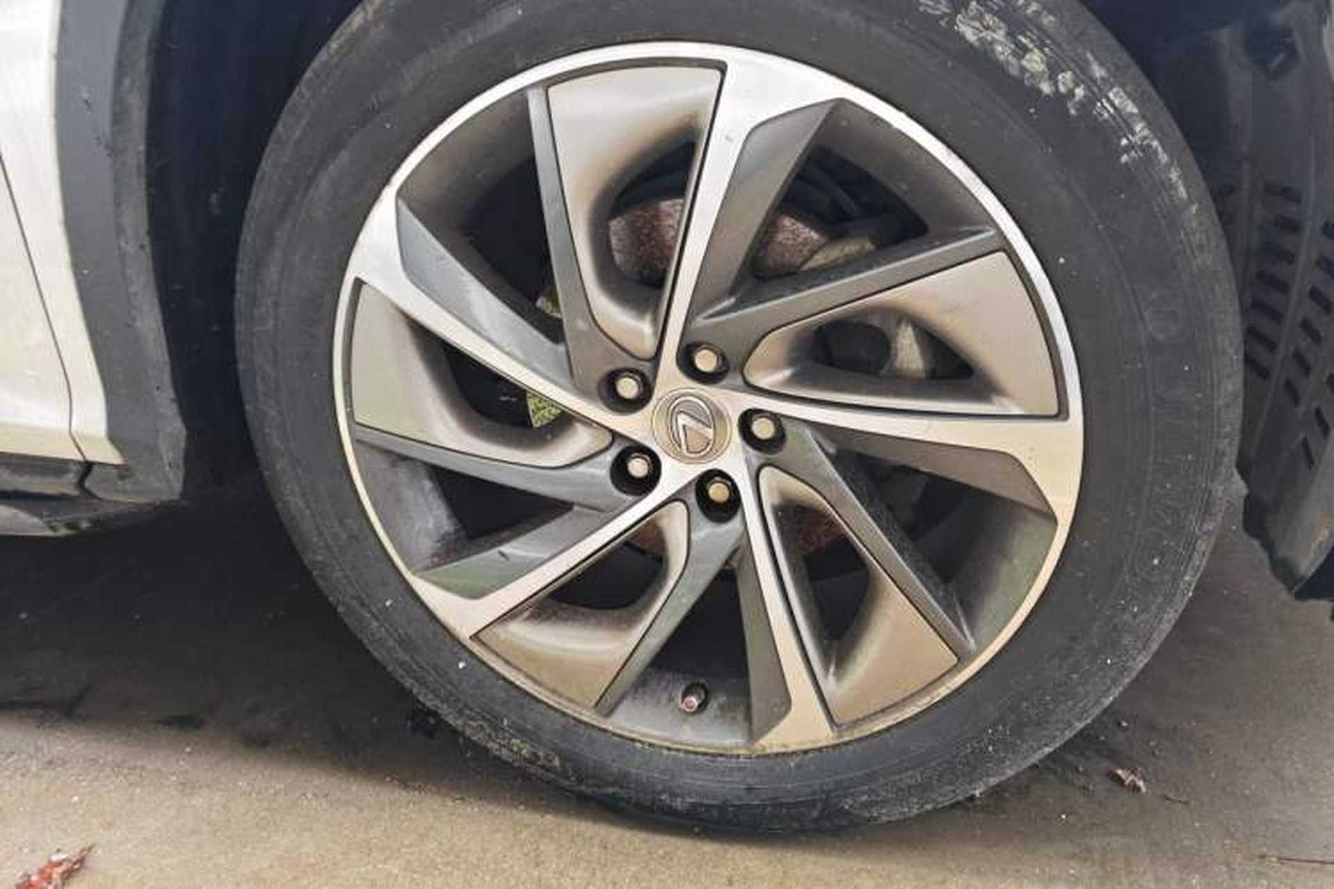 Used Lexus RX 2016 300 4x4 Elegant Edition China V-standard Right Front Wheel Hub