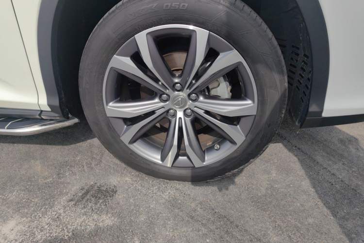 Used Lexus RX 2016 450h Four-Wheel Drive Luxury Edition Right Front Wheel Hub