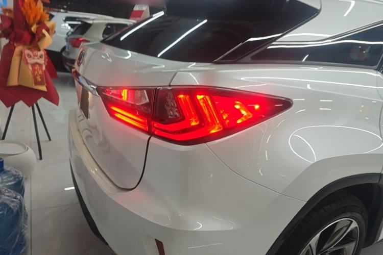 Used Lexus RX 2016 300 4x4 Elegant Edition China V-standard Right Rear Taillight