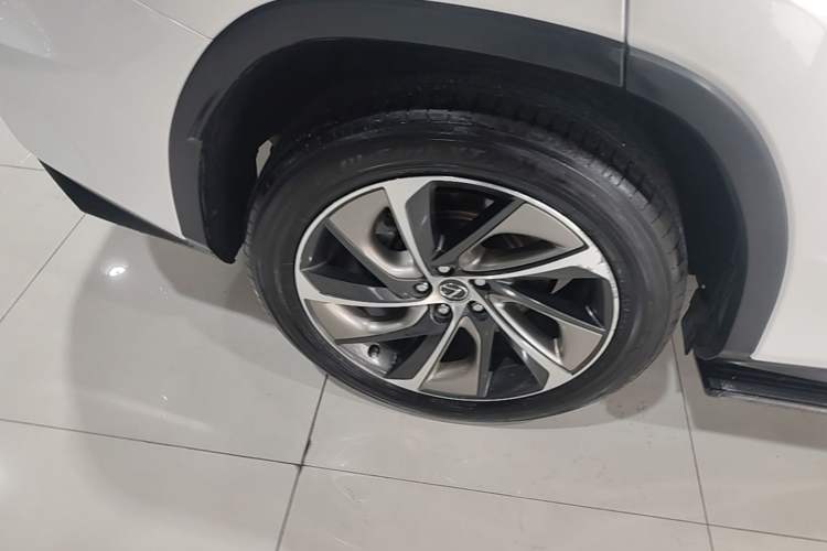 Used Lexus RX 2016 300 4x4 Elegant Edition China V-standard Right Rear Wheel Hub
