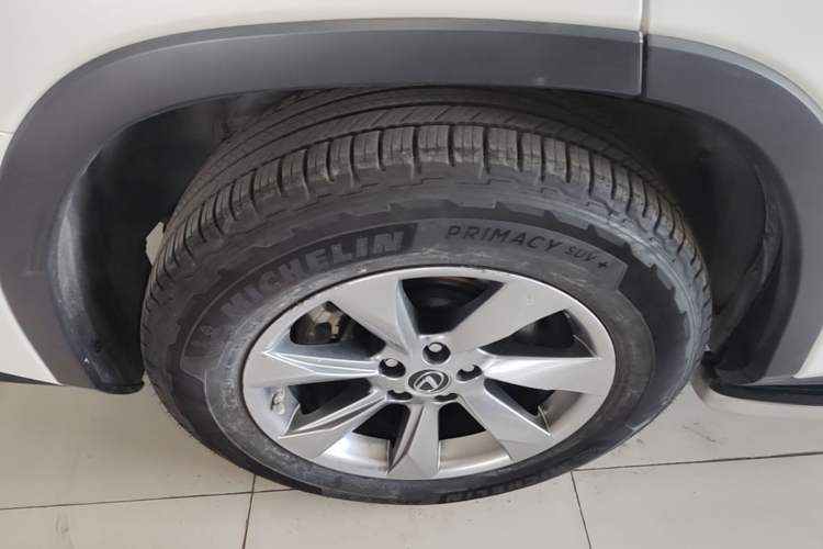 Used Lexus RX 2016 300 Two-Wheel Drive Elite Version China V Standard Right Rear Wheel Hub