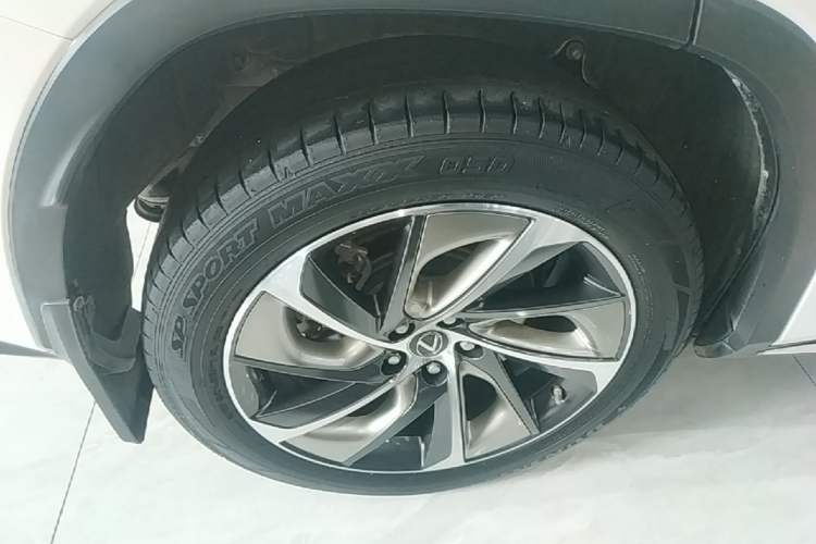 Used Lexus RX 2016 300 4x4 Elegant Edition China VI Right Rear Wheel Hub