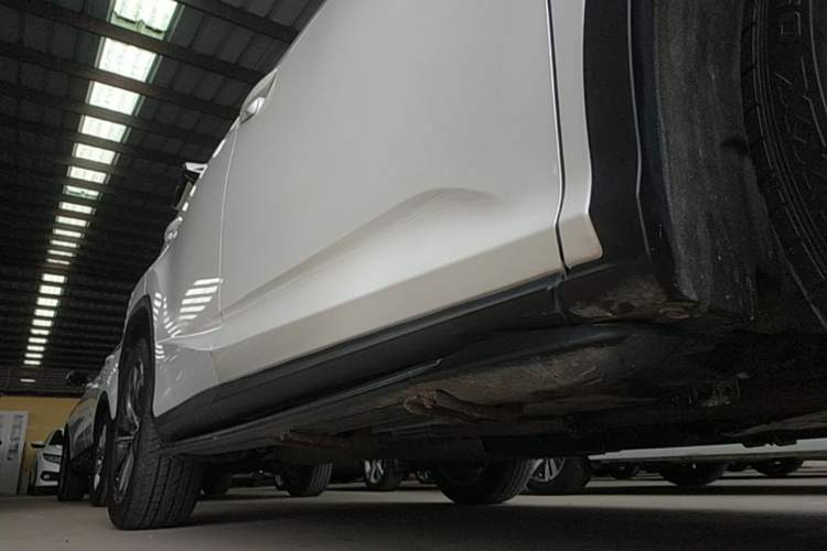 Used Lexus RX 2016 300 4x4 Elegant Edition China V-standard Right Side Sill